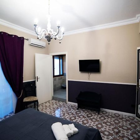카타니아 Barocco Al Centro B&B 외부 사진
